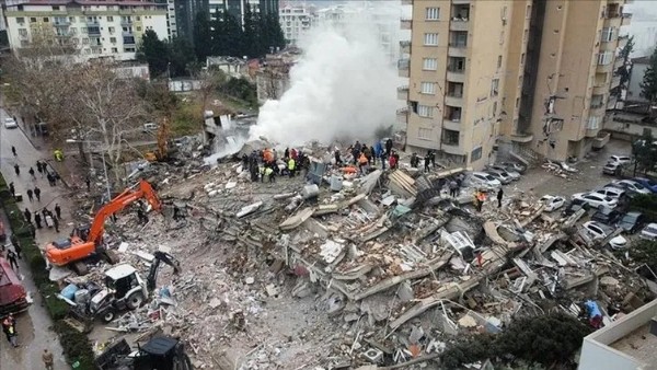 Asrın felaketinden asrın dirilişine! Yüzyılın acısının üzerinden iki yıl geçti